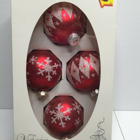 The Victoria Collection 4 Glass Red Ball Christmas Tree Ornaments Glitter Snow - Picture 2 of 6